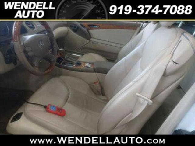 used 2007 Mercedes-Benz SL-Class car, priced at $11,475