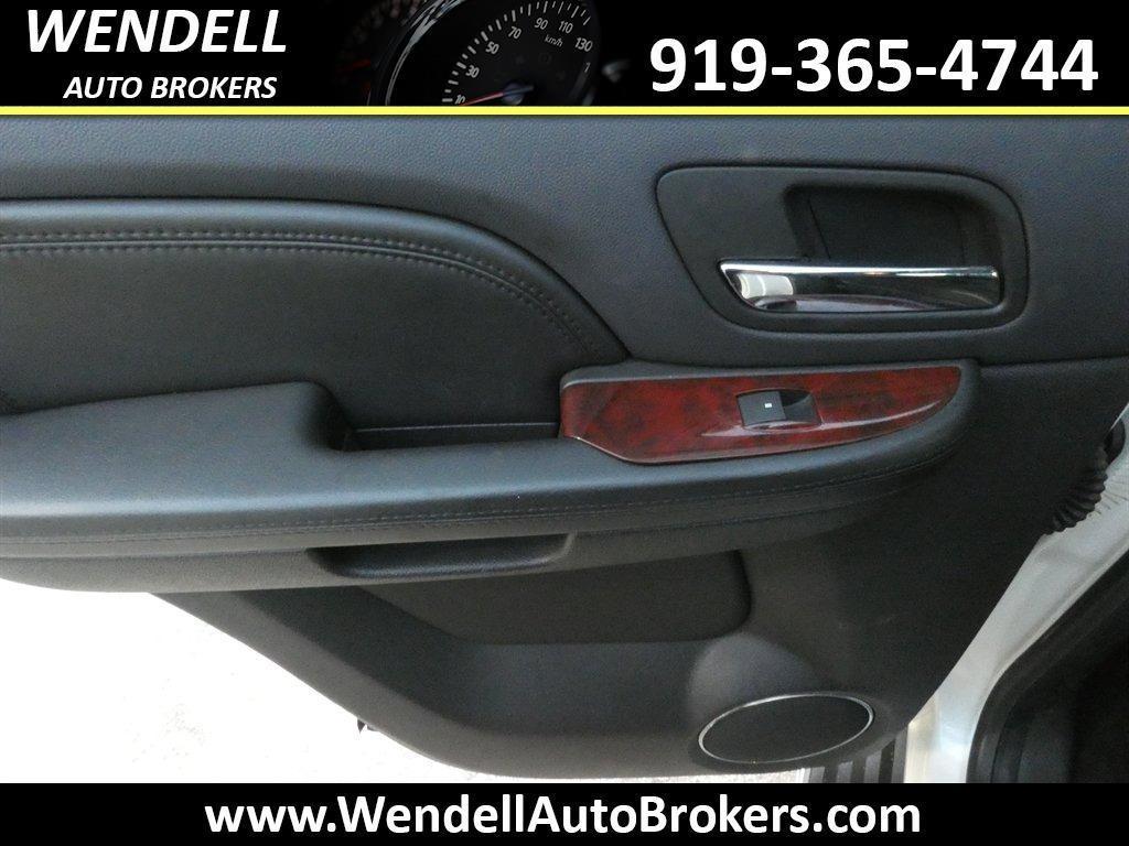 used 2008 Cadillac Escalade car, priced at $12,462