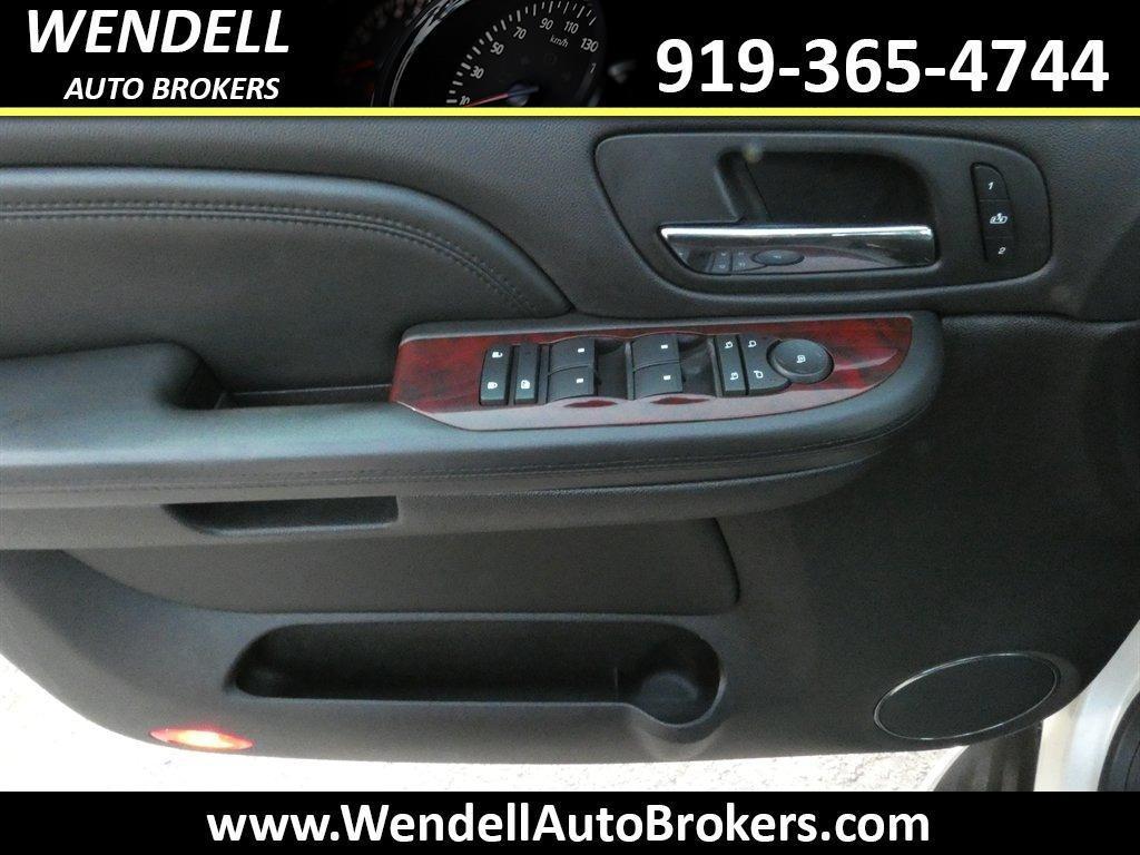 used 2008 Cadillac Escalade car, priced at $12,462