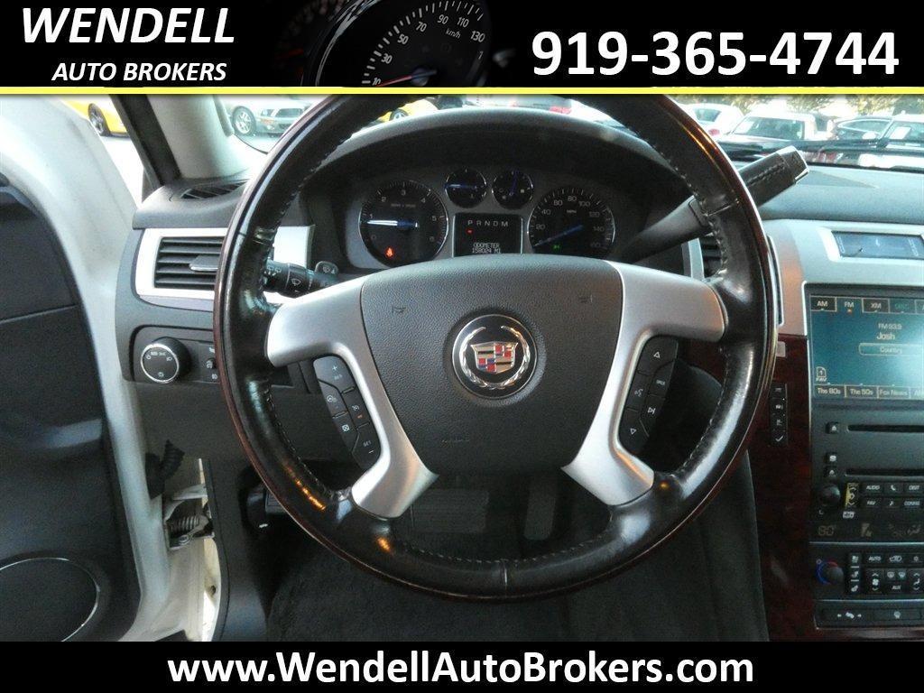 used 2008 Cadillac Escalade car, priced at $12,462