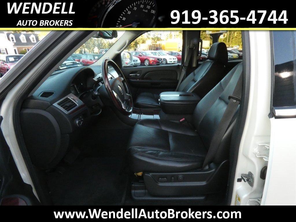 used 2008 Cadillac Escalade car, priced at $12,462