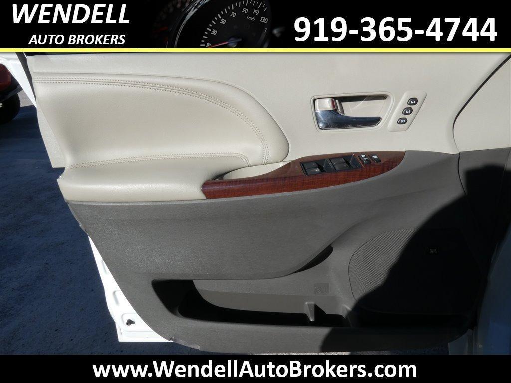 used 2013 Toyota Sienna car, priced at $14,462