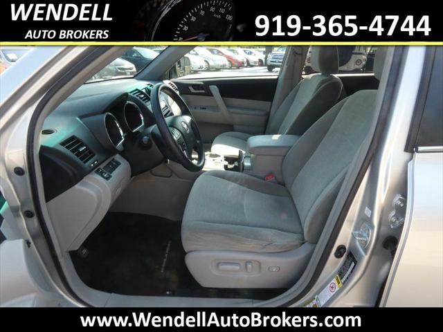 used 2012 Toyota Highlander car, priced at $10,898