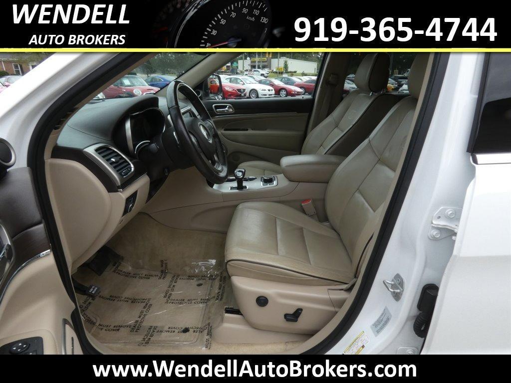 used 2015 Jeep Grand Cherokee car, priced at $14,426