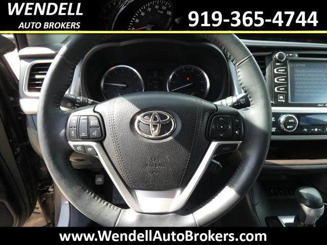 used 2015 Toyota Highlander car, priced at $18,765