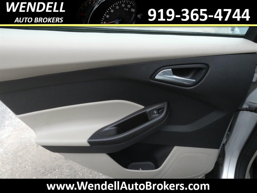 used 2014 Ford Focus car, priced at $3,995