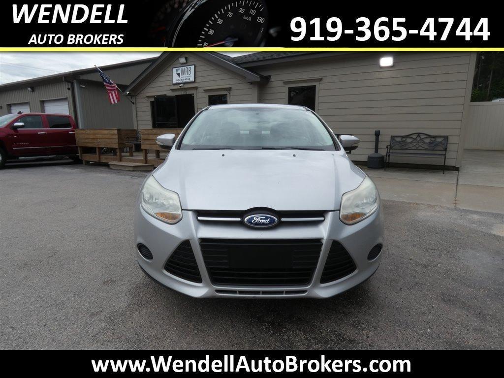 used 2014 Ford Focus car, priced at $3,995