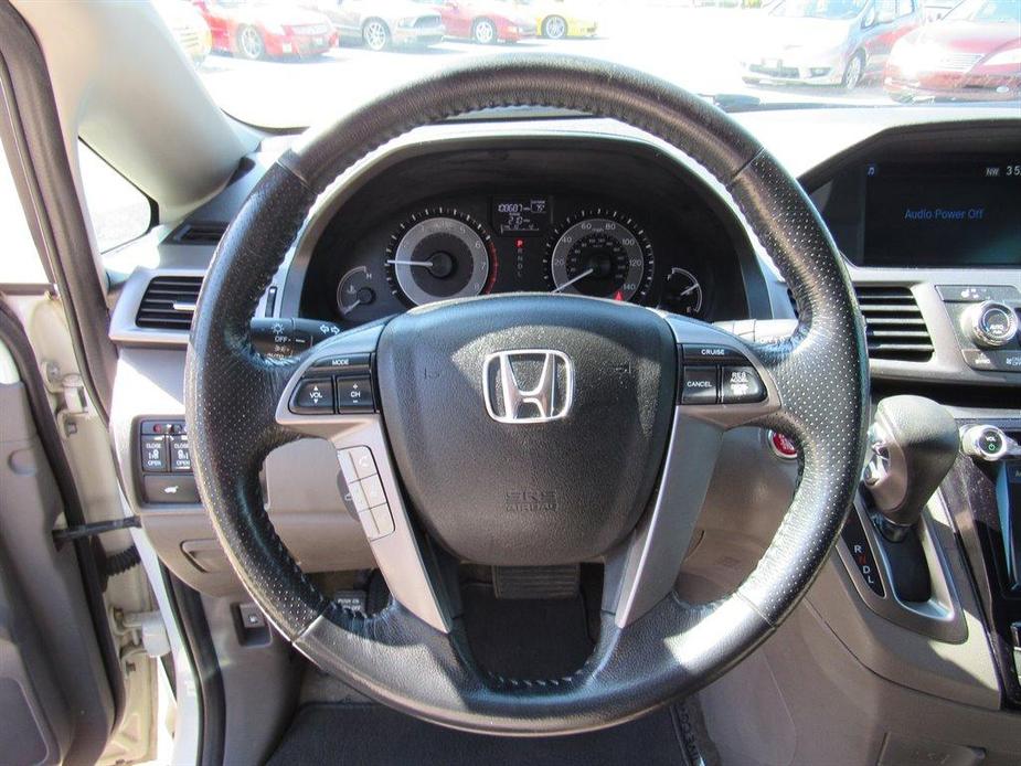 used 2015 Honda Odyssey car, priced at $15,925