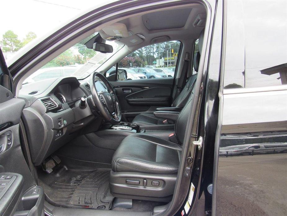 used 2016 Honda Pilot car, priced at $18,965