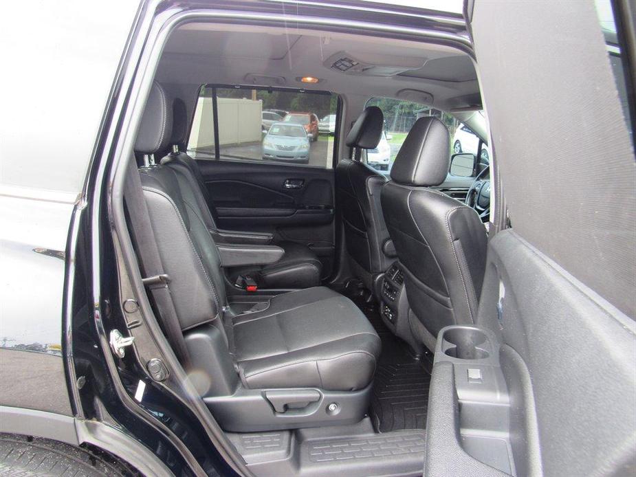 used 2016 Honda Pilot car, priced at $18,965