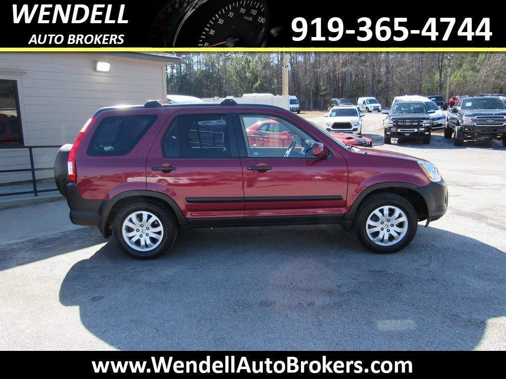 used 2005 Honda CR-V car