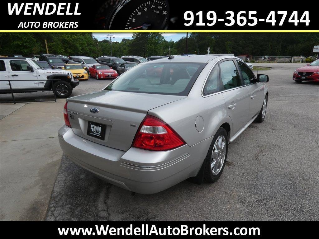 used 2007 Ford Five Hundred car, priced at $5,995