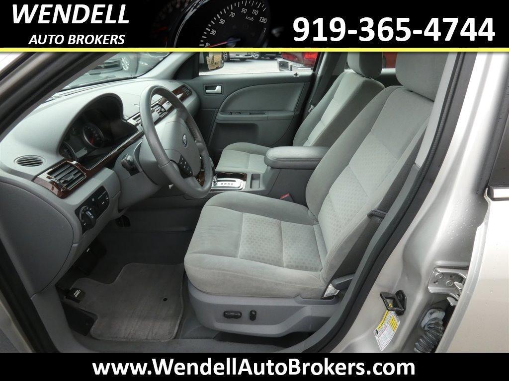 used 2007 Ford Five Hundred car, priced at $5,995