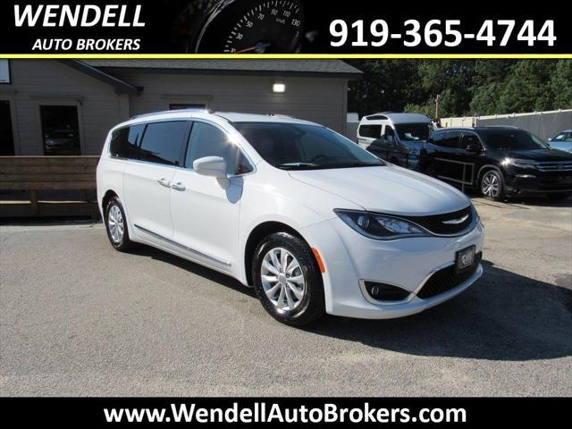 used 2018 Chrysler Pacifica car, priced at $14,995