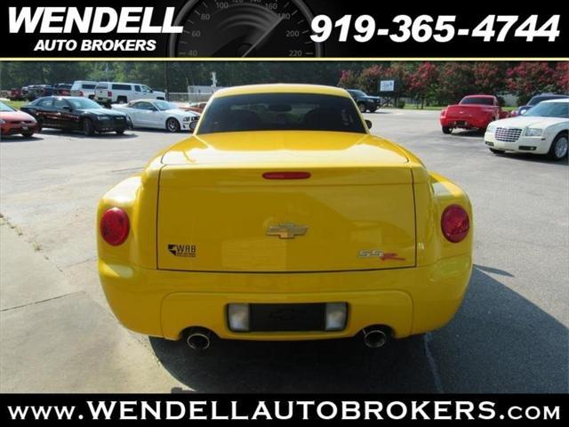 used 2004 Chevrolet SSR car, priced at $22,795