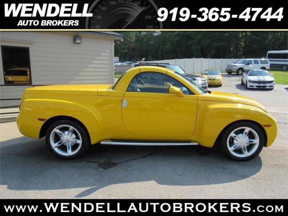 used 2004 Chevrolet SSR car, priced at $23,995