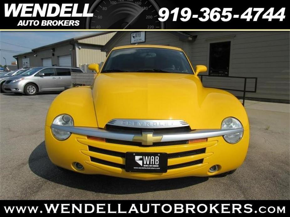 used 2004 Chevrolet SSR car, priced at $23,995