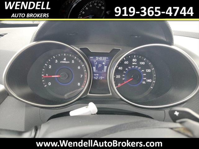 used 2013 Hyundai Veloster car