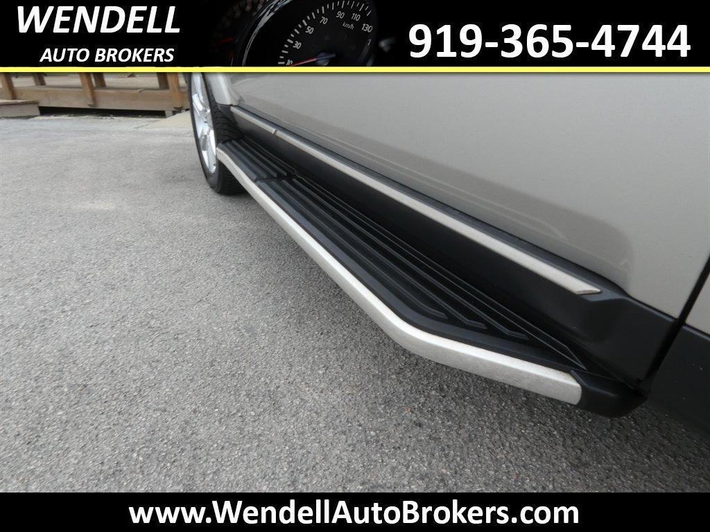 used 2015 Land Rover LR4 car, priced at $17,885