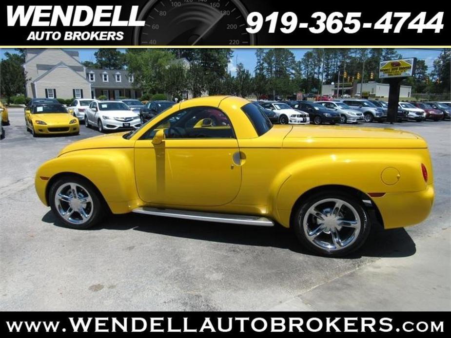 used 2004 Chevrolet SSR car, priced at $26,975