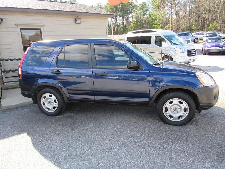 used 2005 Honda CR-V car, priced at $10,489