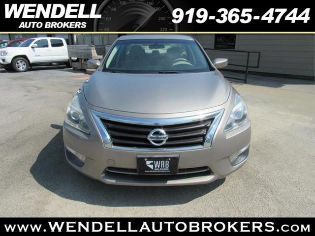 used 2014 Nissan Altima car, priced at $9,995