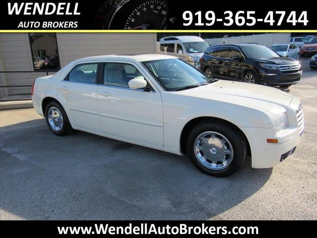 used 2005 Chrysler 300 car, priced at $6,995