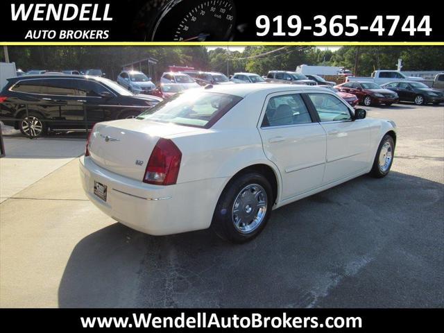 used 2005 Chrysler 300 car, priced at $6,995