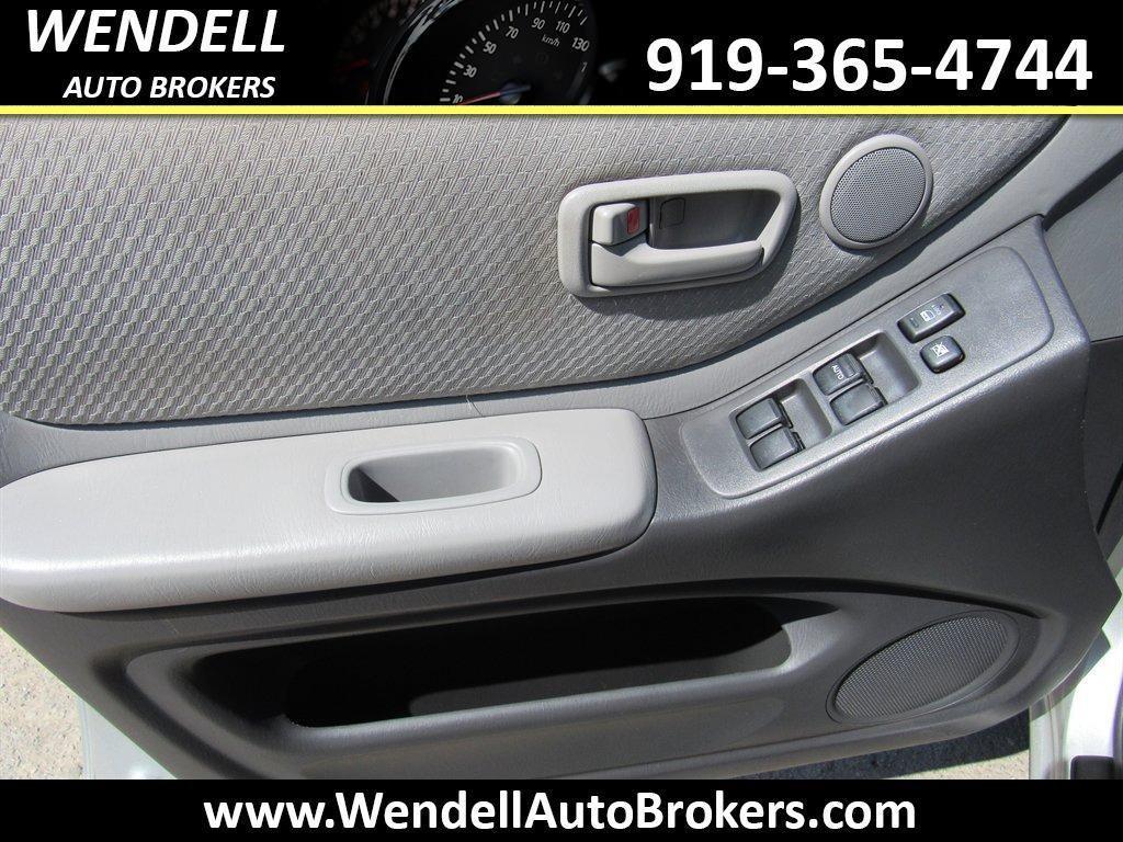 used 2007 Toyota Highlander car, priced at $5,126