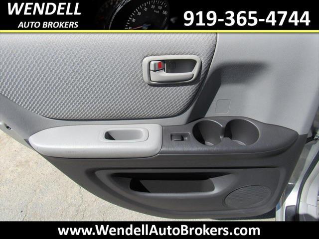 used 2007 Toyota Highlander car, priced at $4,995