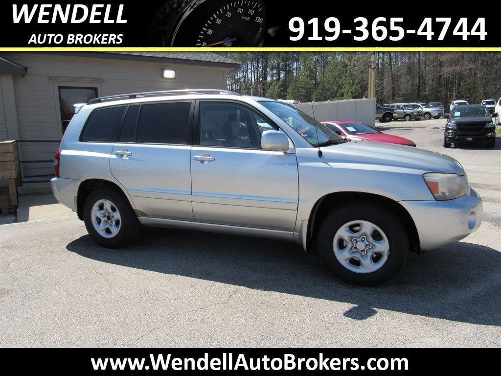 used 2007 Toyota Highlander car, priced at $5,126