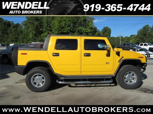 used 2005 Hummer H2 car, priced at $26,995