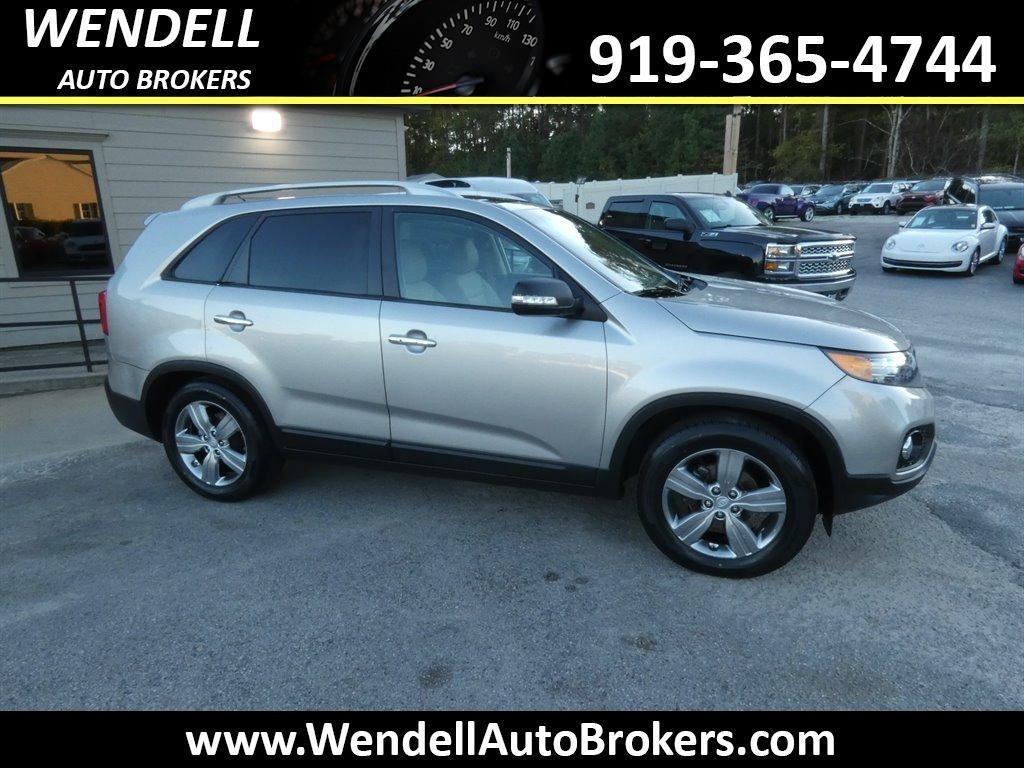 used 2013 Kia Sorento car, priced at $7,784
