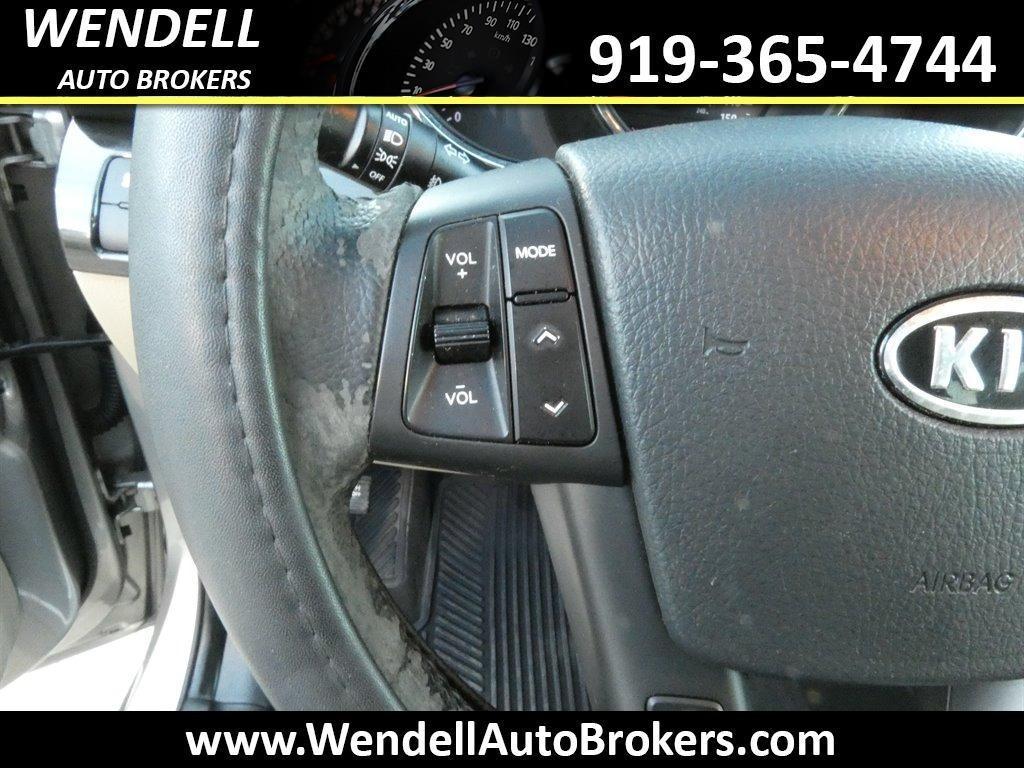 used 2013 Kia Sorento car, priced at $7,784