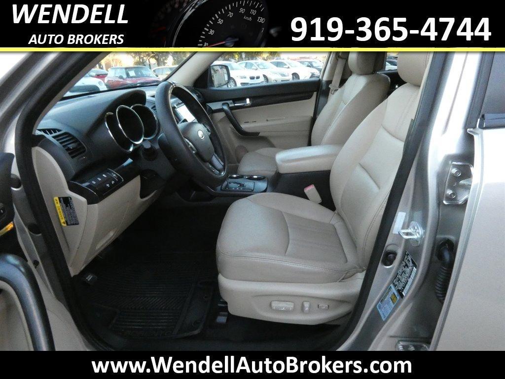 used 2013 Kia Sorento car, priced at $7,784