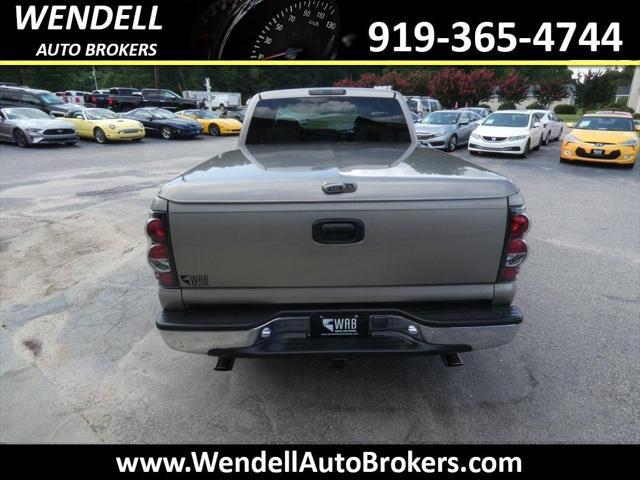used 2000 Chevrolet Silverado 1500 car, priced at $10,686