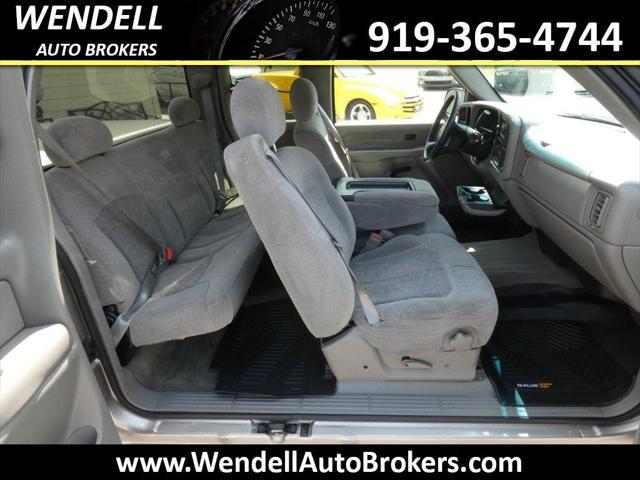 used 2000 Chevrolet Silverado 1500 car, priced at $10,686