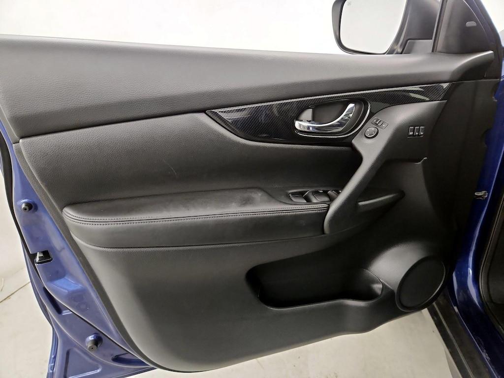 used 2020 Nissan Rogue car, priced at $23,998