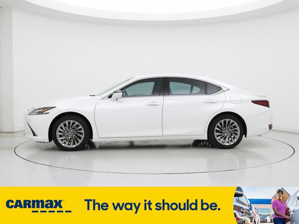 used 2025 Lexus ES 300h car, priced at $54,998