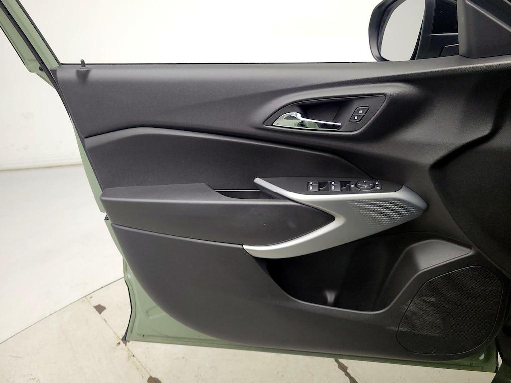 used 2024 Chevrolet Trax car, priced at $25,998