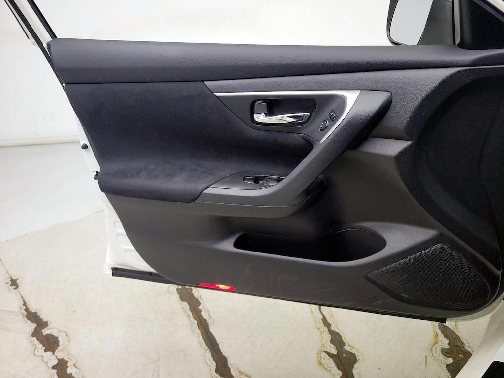 used 2015 Nissan Altima car, priced at $15,998