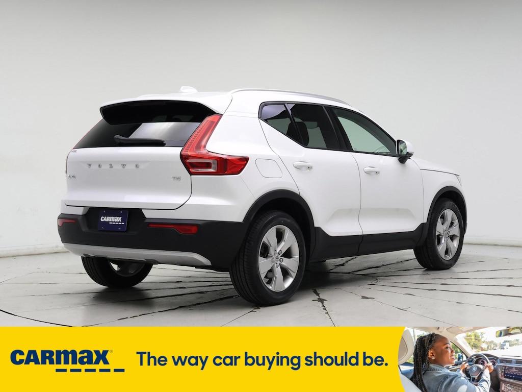 used 2022 Volvo XC40 car, priced at $24,998