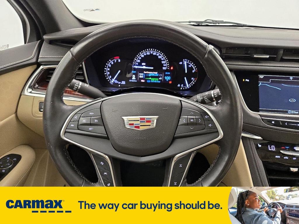 used 2017 Cadillac XT5 car, priced at $21,998