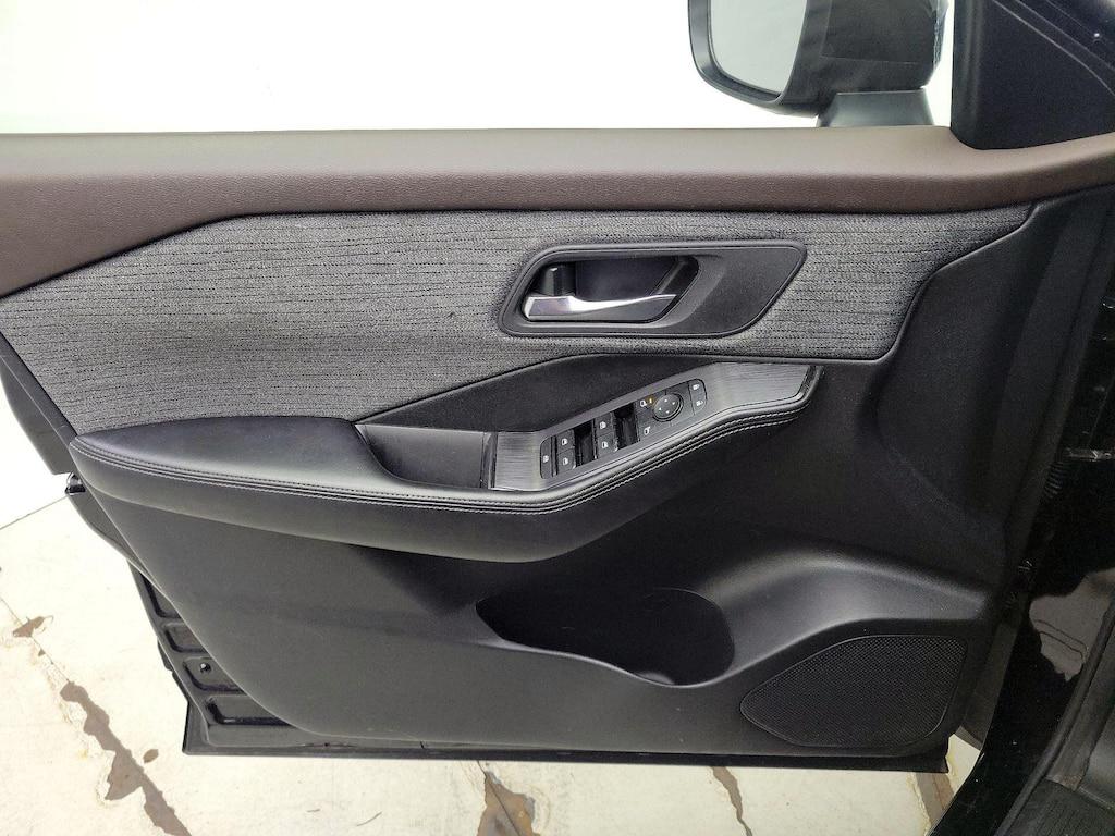 used 2023 Nissan Rogue car, priced at $22,998