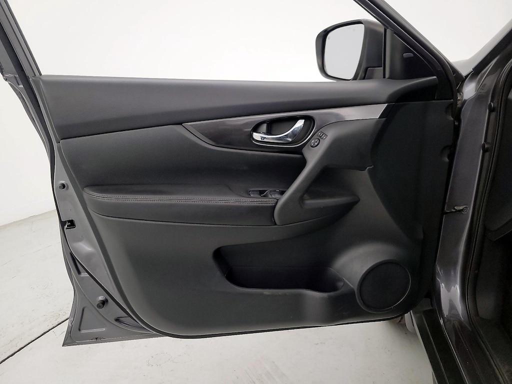 used 2017 Nissan Rogue car, priced at $15,998