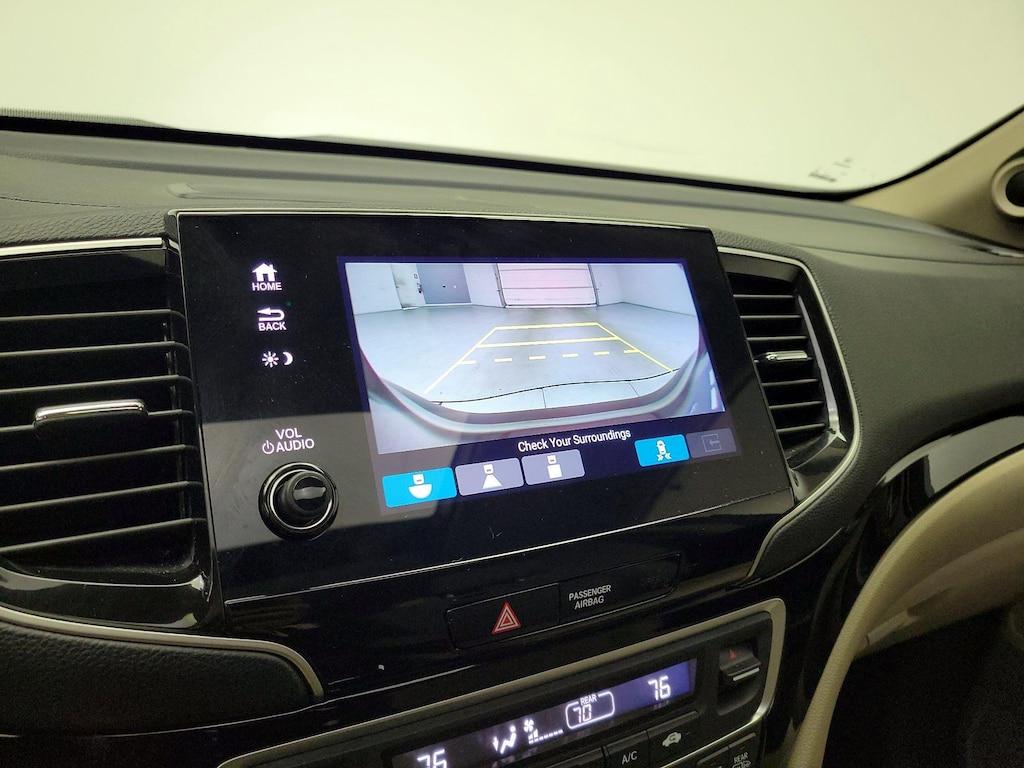 used 2022 Honda Pilot car, priced at $37,998