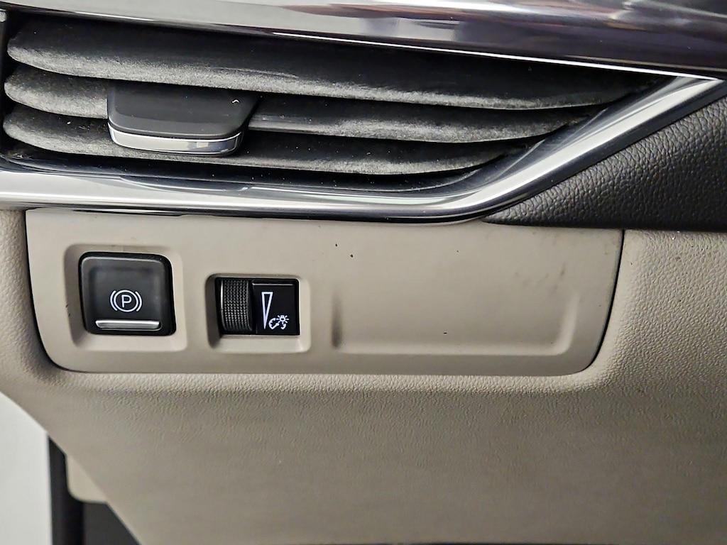 used 2019 Cadillac XT4 car, priced at $20,998
