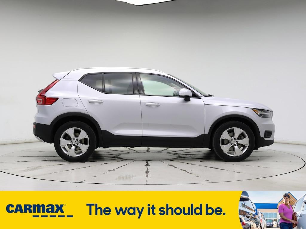 used 2021 Volvo XC40 car, priced at $25,998