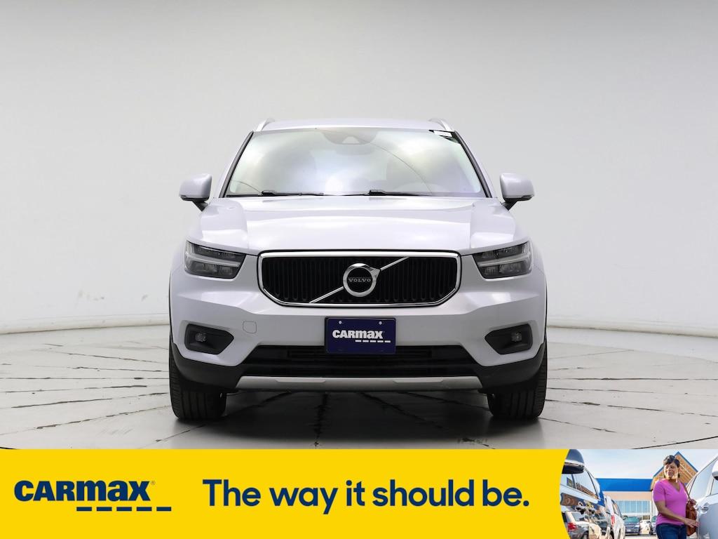 used 2021 Volvo XC40 car, priced at $25,998