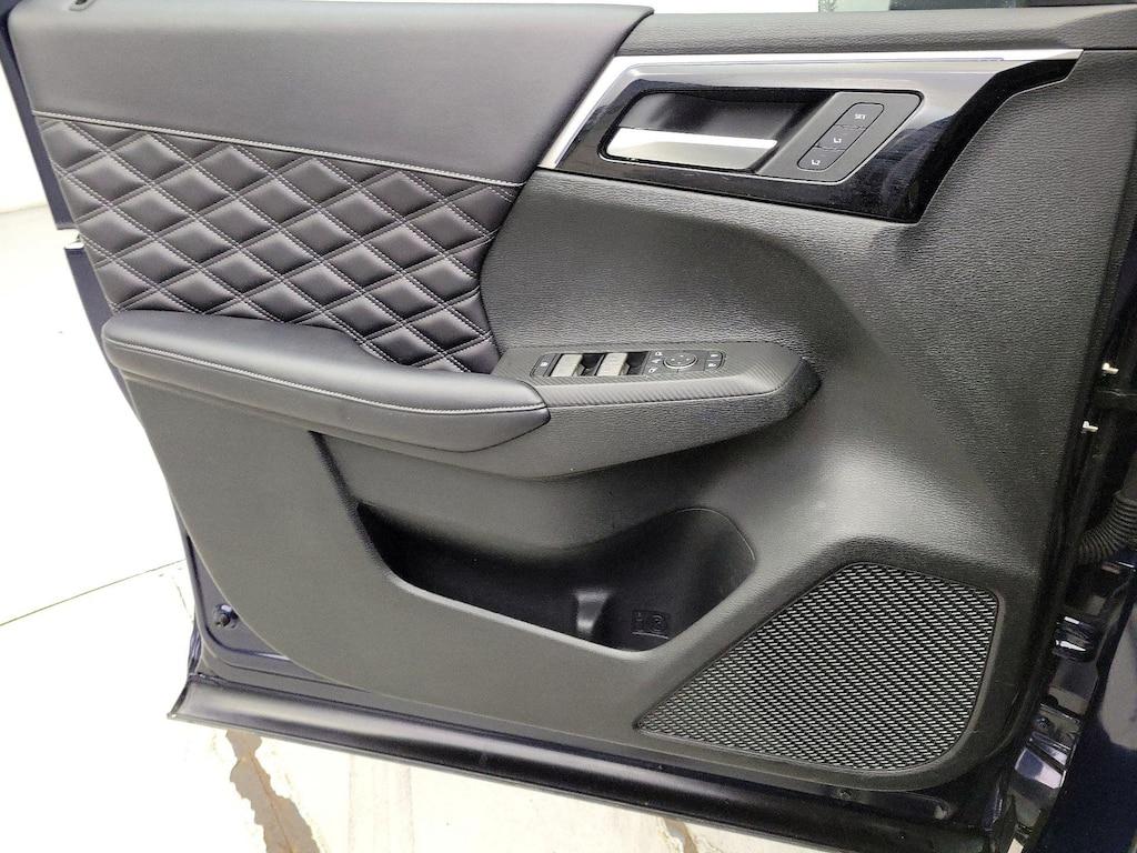 used 2023 Mitsubishi Outlander PHEV car, priced at $31,998